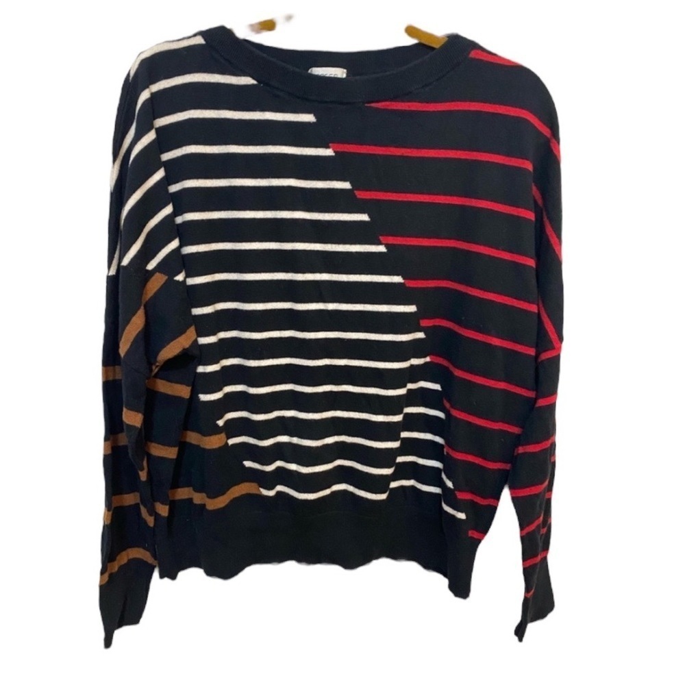 Per Se by Carlisle Black Striped Abstract Crew Neck Sweater